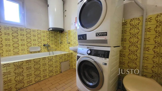 Prodej rodinného domu 231 m² s pozemkem 335 m²
