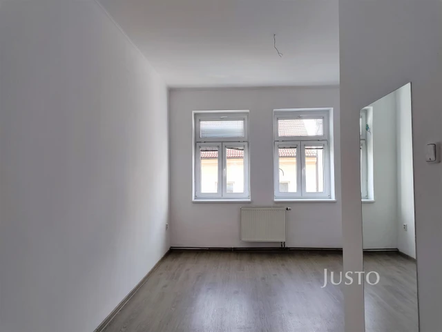 Prodej 3+kk 83 m² + parkování