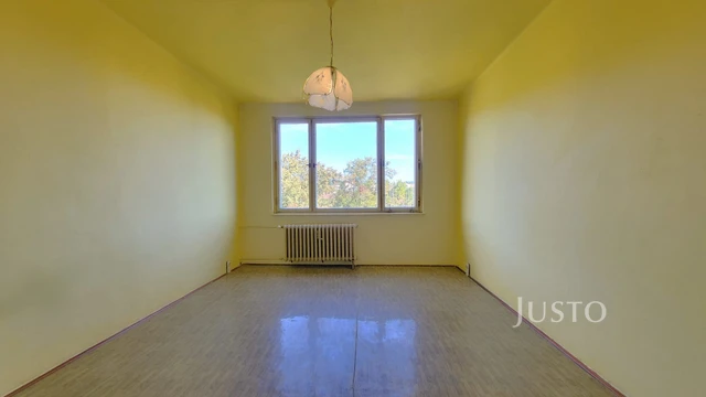 Prodej 3+1 90 m² + balkón 3 m² + parkování