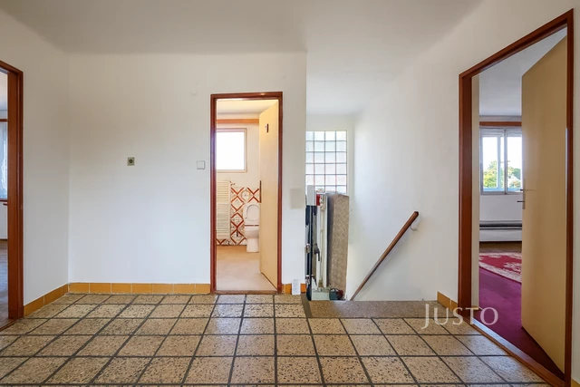 Prodej rodinného domu 98 m² s pozemkem 735 m²