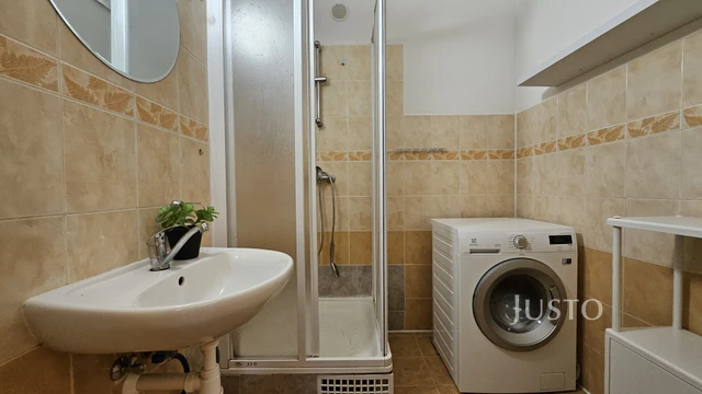 Prodej 3+1 63 m² + parkování