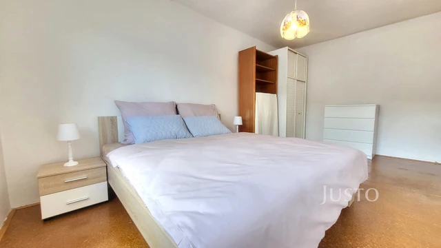 Prodej rodinného domu 231 m² s pozemkem 335 m²