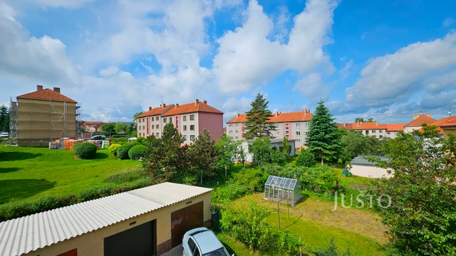 Prodej 3+1 72 m² + balkón + garáž