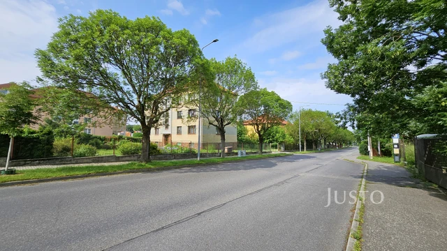 Prodej 3+1 72 m² + balkón + garáž