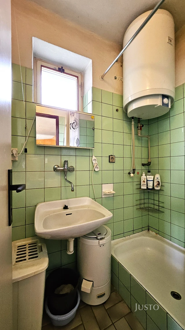 Prodej rodinného domu 51 m² s pozemkem 685 m²