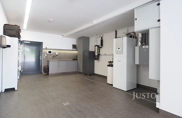 Prodej rodinného domu 173 m² s pozemkem 465 m² + terasa