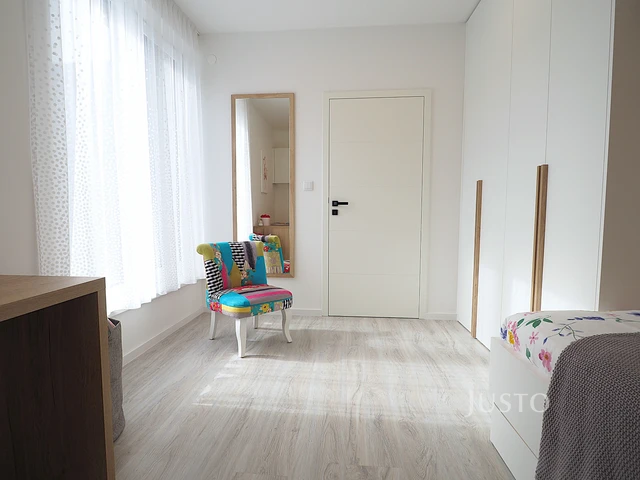 Prodej rodinného domu 173 m² s pozemkem 465 m² + terasa