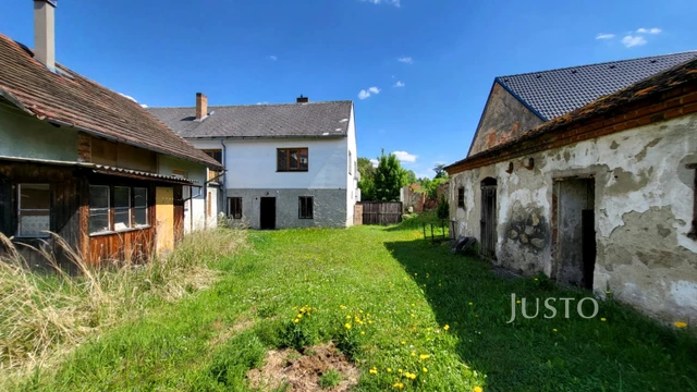 Prodej rodinného domu 267 m² s pozemkem 520 m² + terasa 20 m²