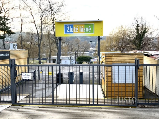 Prodej 3+kk 97 m² + balkón 19 m² + garáž Praha 4