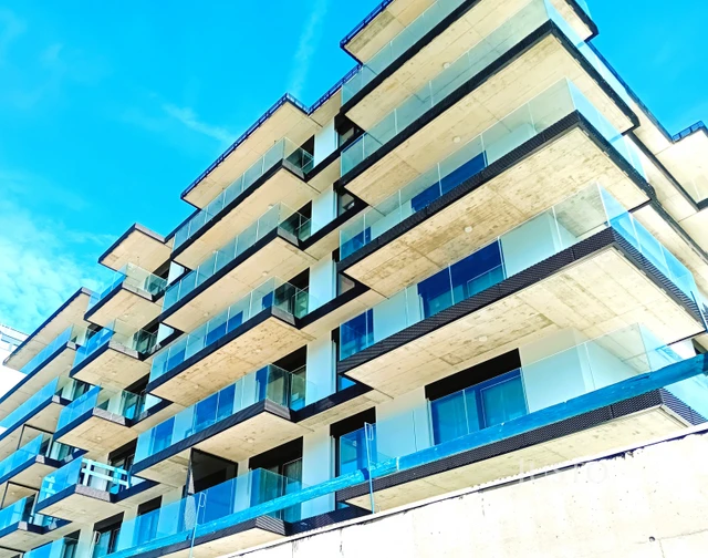 Prodej 3+kk 97 m² + balkón 19 m² + garáž Praha 4