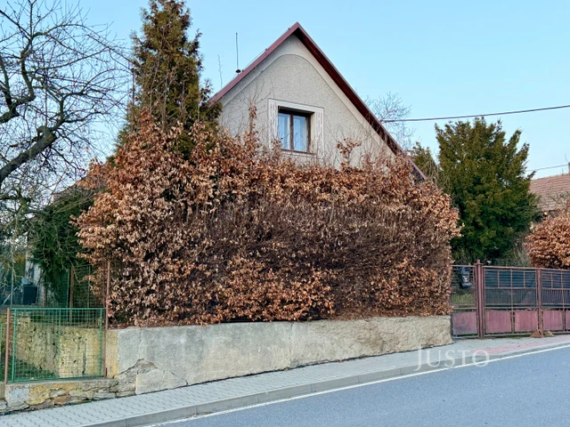 Prodej rodinného domu 80 m² s pozemkem 1147 m²