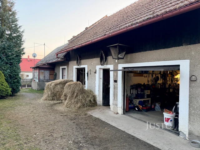 Prodej rodinného domu 80 m² s pozemkem 1147 m²