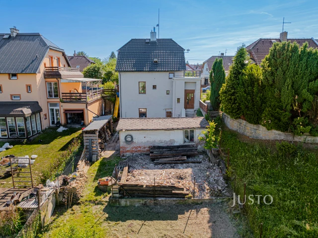 Prodej rodinného domu 110 m² s pozemkem 664 m² + balkón 8 m²