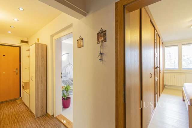 Prodej 3+1 77 m² + balkón 4 m²