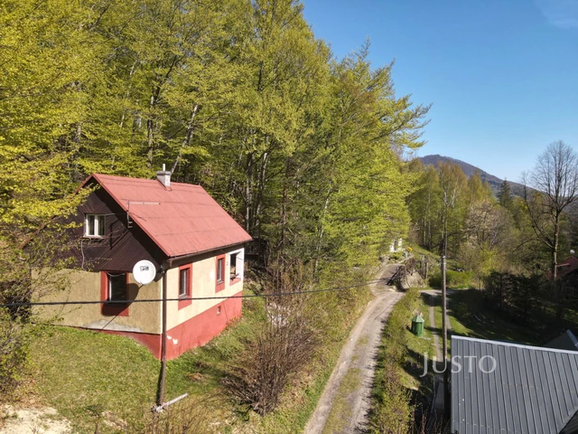 Prodej chaty 68 m² s pozemkem 295 m² + terasa 6 m²