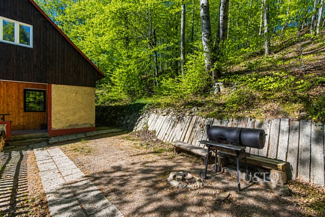 Prodej chaty 68 m² s pozemkem 295 m² + terasa 6 m²