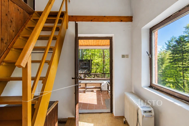 Prodej chaty 68 m² s pozemkem 295 m² + terasa 6 m²