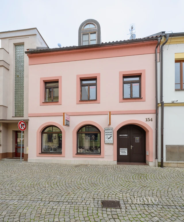 Pronájem restaurace, baru, kavárny, 76 m²