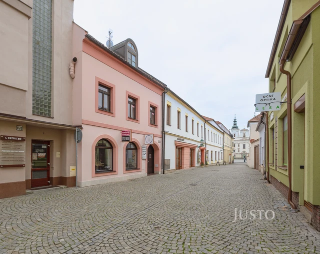 Pronájem restaurace, baru, kavárny, 76 m²