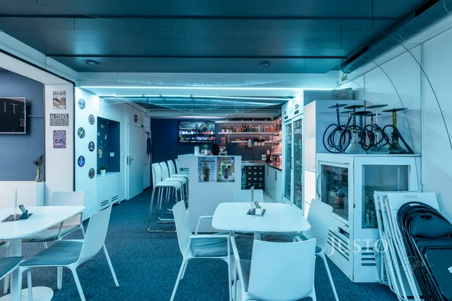 Pronájem restaurace, baru, kavárny, 76 m²