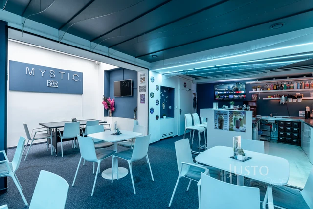 Pronájem restaurace, baru, kavárny, 76 m²